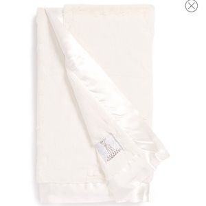 LITTLE GIRAFFE NWT Luxe ' Blanket